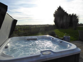 South View Country House Sleeps 12 - Hot Tub - Views